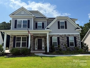 Building Photo - 121 Pine Eagle Dr