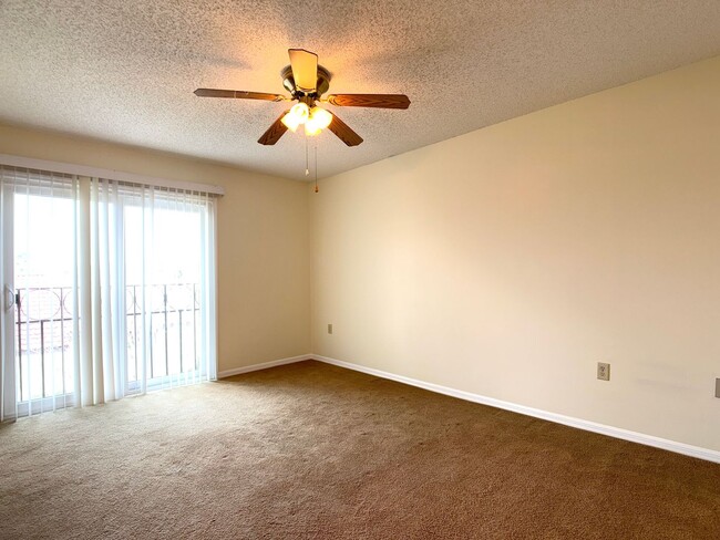 Building Photo - Spanish-Style 3 Bedroom, 2.5 Bath Mediterranean Rooftop Townhouse – Basic Cable & Wi-Fi Included!