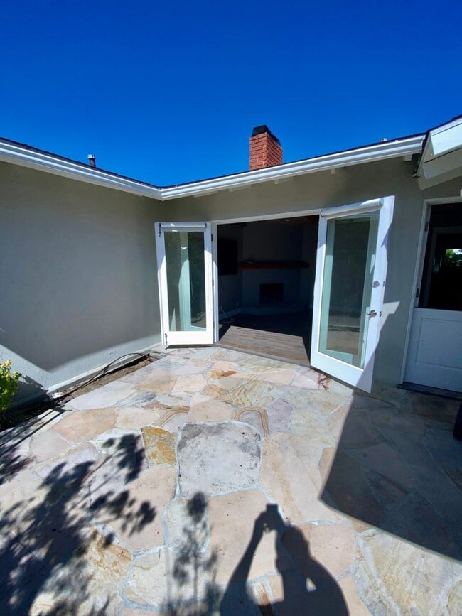 Building Photo - 524avef