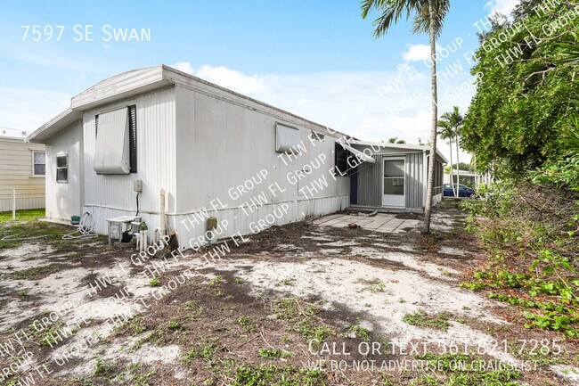 Building Photo - 7597 SE Swan-