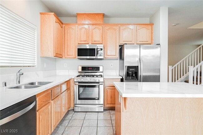 Building Photo - 764 La Tosca St