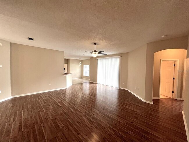 Building Photo - 36 Ripplewood Ln