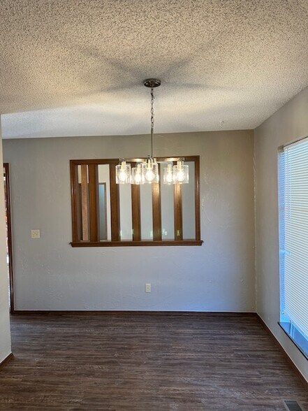 Building Photo - 7207 Warriner Way