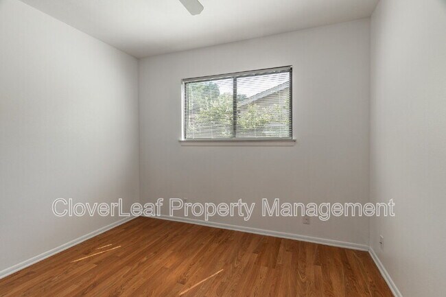 Building Photo - 7319 Deep Spring Dr