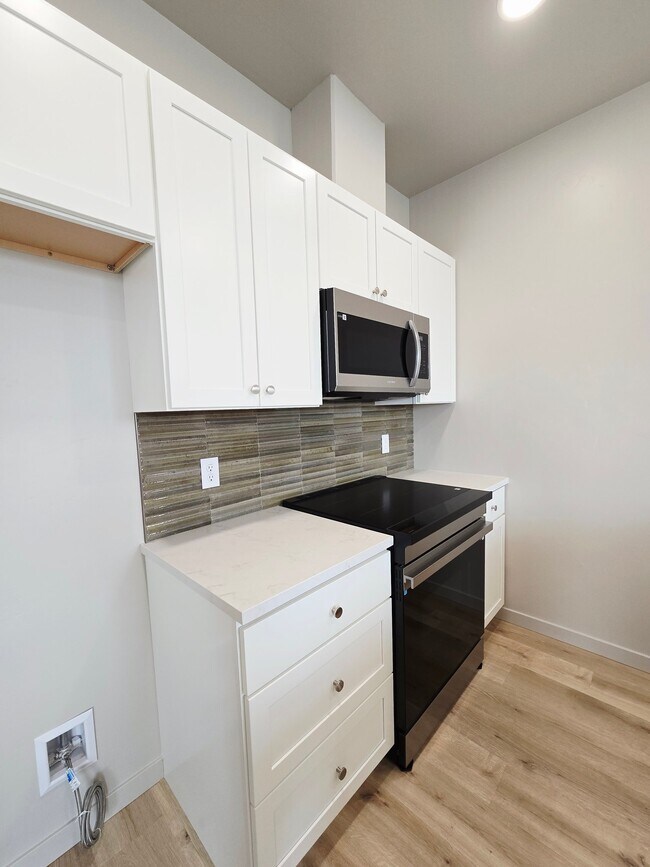 Building Photo - 2786 Caspian Wy