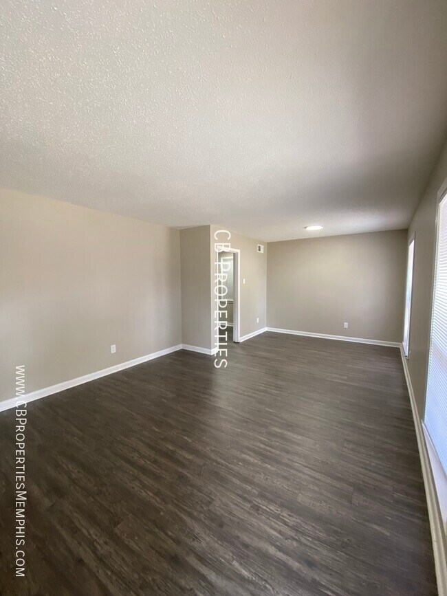 Building Photo - 4521 Aldridge Dr
