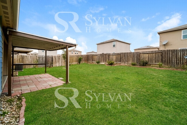 Building Photo - Living where You Love is Good for your Heart!