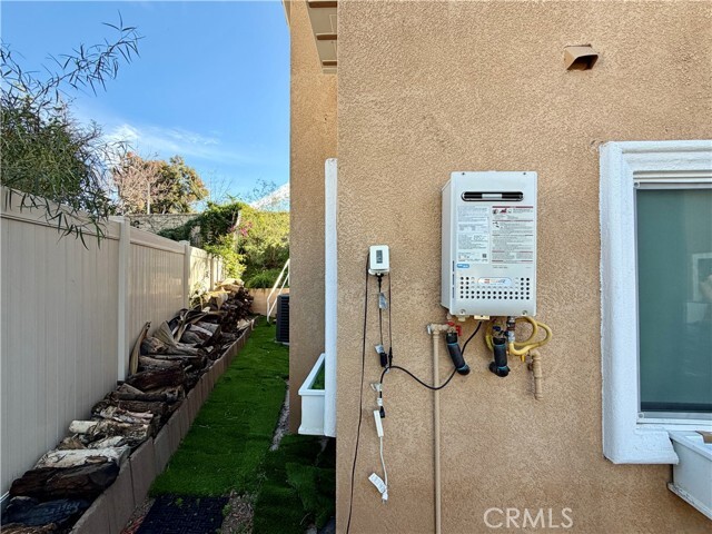 Building Photo - 3585 Ambrose Cir