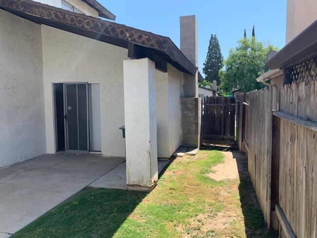 Building Photo - 2624 Kilcarey Ct