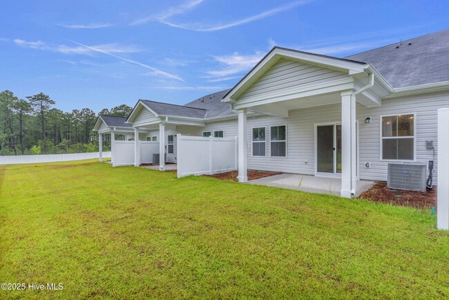 Building Photo - 1207 Windy Grove Ln