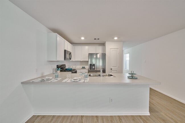 Building Photo - 3799 Solanum Dr