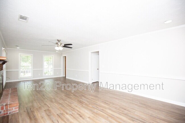 Building Photo - 6820 Panstone Dr
