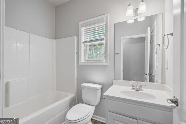 Building Photo - 3687 Vine Springs Trce