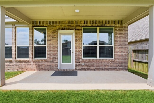 Building Photo - 1618 Rosedale Dr