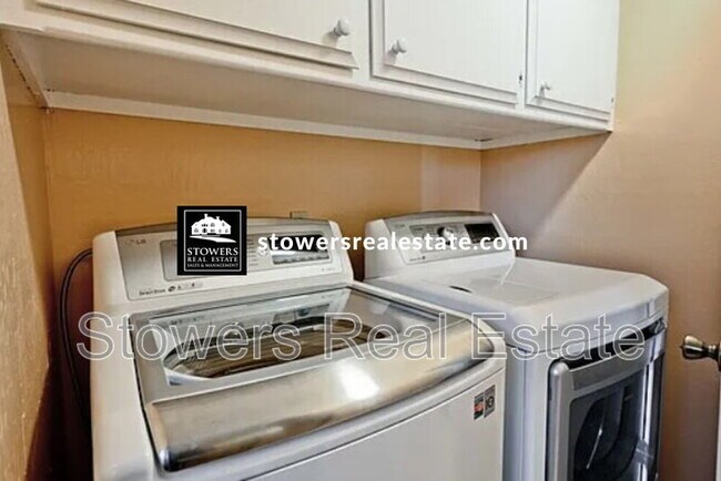 Building Photo - 112 Summerwood Pl