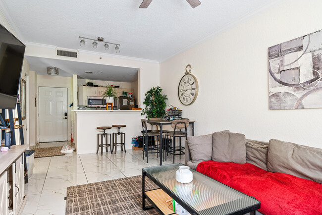 Building Photo - 1803 N Flagler Dr
