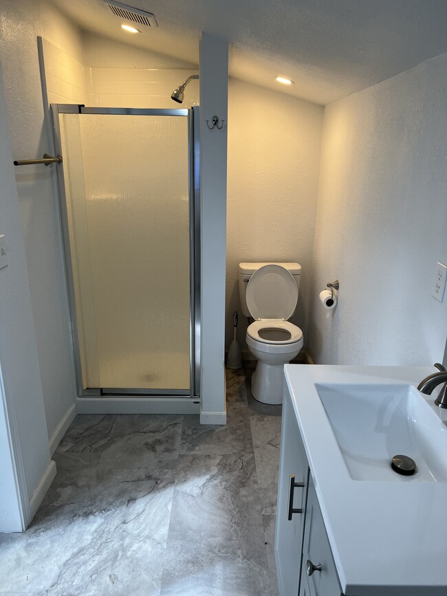 Remodeled Bathroom - 514 5th St