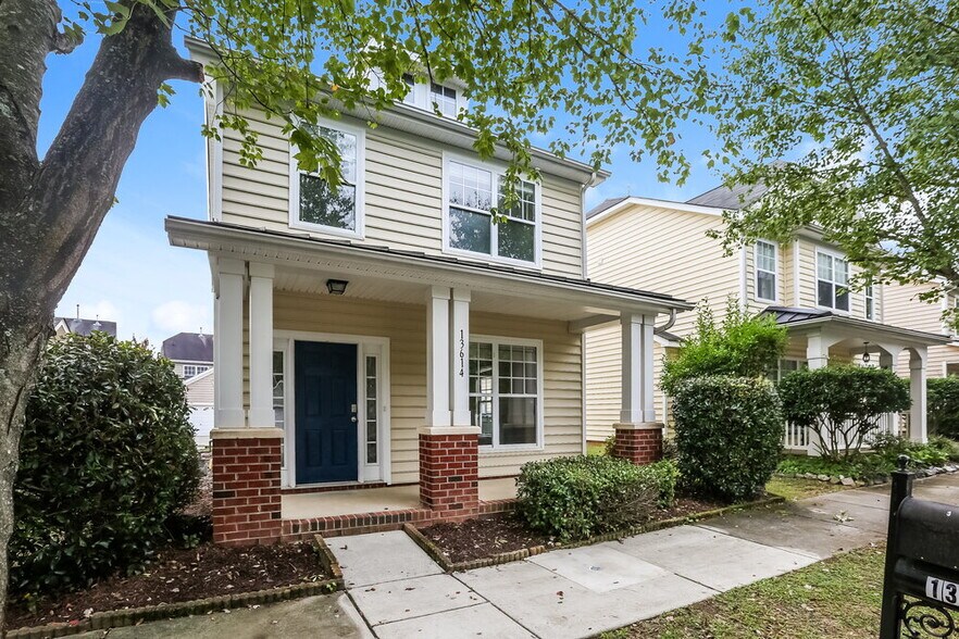 Building Photo - 13614 Aldenbrook Dr