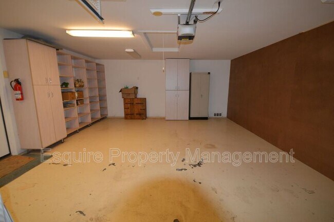 Building Photo - 31 Alviso Dr