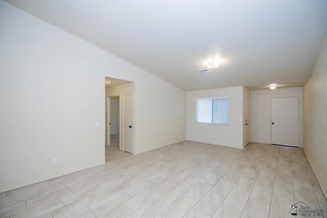 Building Photo - 7357 E 39th St