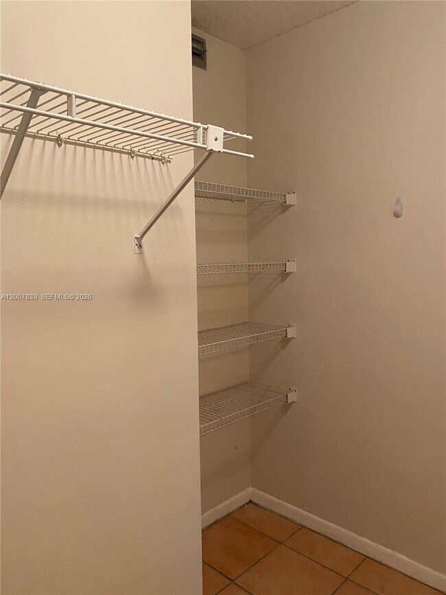 Building Photo - 11251 SW 13th St