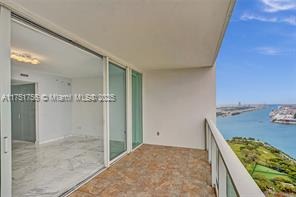 Building Photo - 1040 Biscayne Blvd