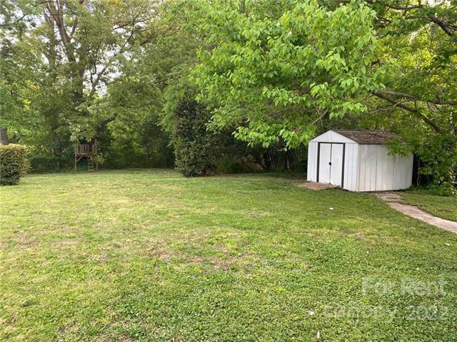 Building Photo - 419 Lincoln St