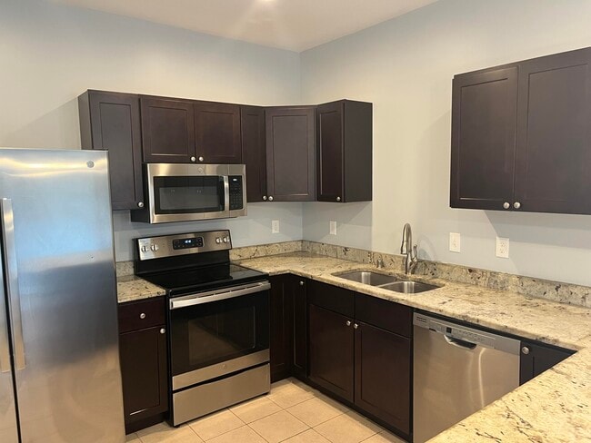 Building Photo - 2588 Kearney Ridge Boulevard