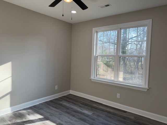 Building Photo - 302 Poplar St