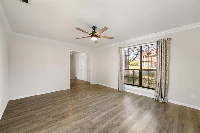 Building Photo - 1561 Yaggi Dr