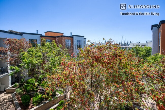 Building Photo - 39370 Civic Center Dr