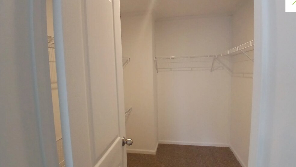 Building Photo - 57185 Carriage Ln