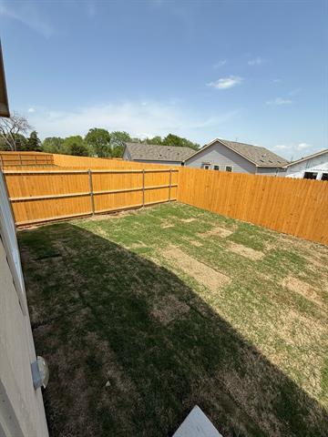 Building Photo - 727 Pawpaw Dr