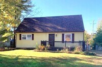 Building Photo - Cape Cod on Clay Mills Road!   251104