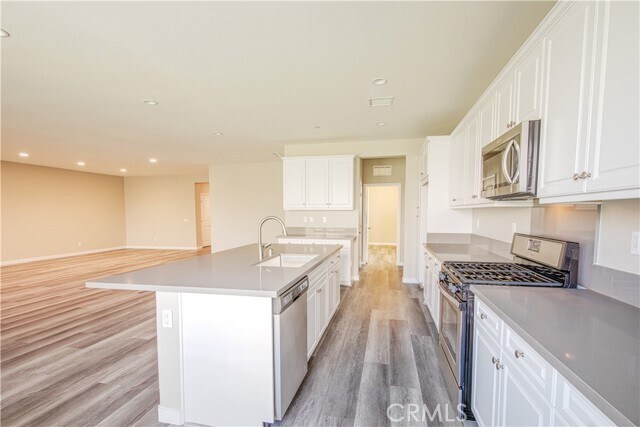 Building Photo - 34899 Windwood Glen Ln