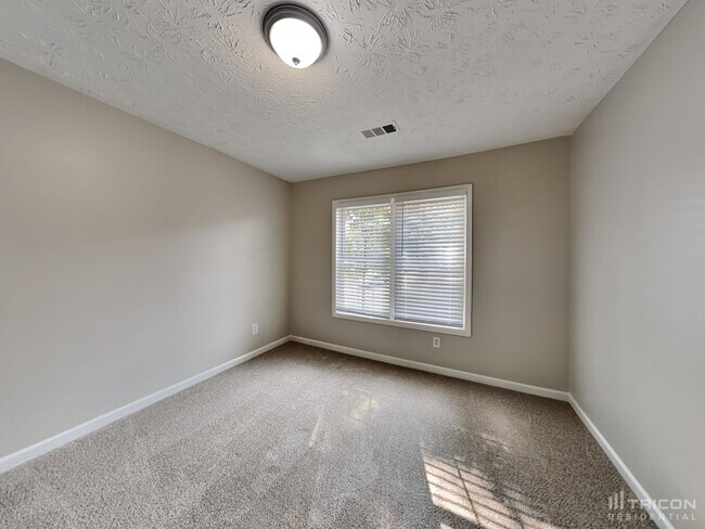 Building Photo - 281 Oak Vista Court Lawrenceville GA