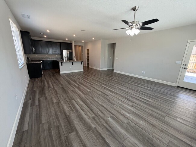 Building Photo - 3 bed/ 2 bath Reno home available in the Wild Stallion Estates
