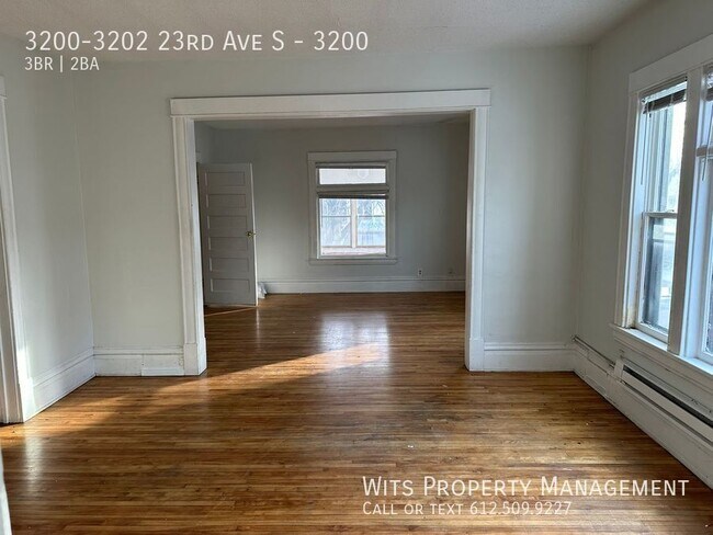 Building Photo - 3200-3202 23rd Ave S-3200