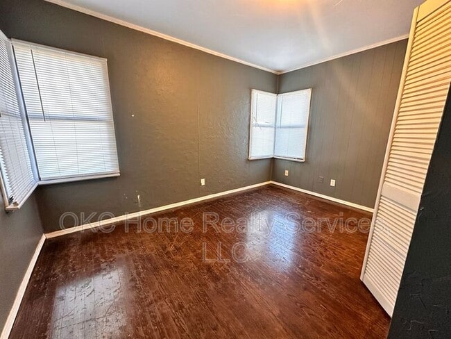 Building Photo - 2144 NW 36th St