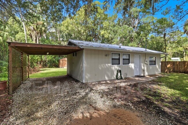 Building Photo - 750 NE 2nd Ave