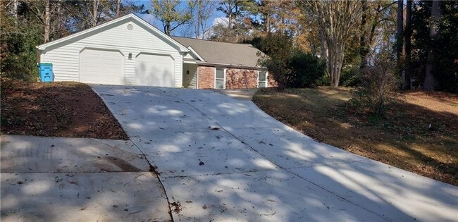 Building Photo - 4083 Deerbrook Way SW