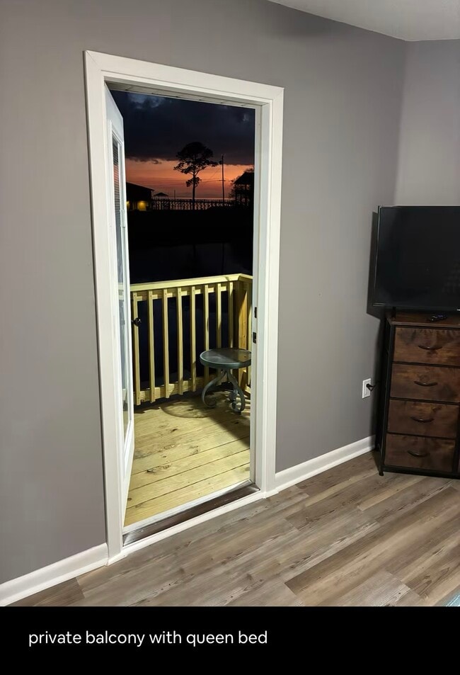 Building Photo - 213 Terry Dr