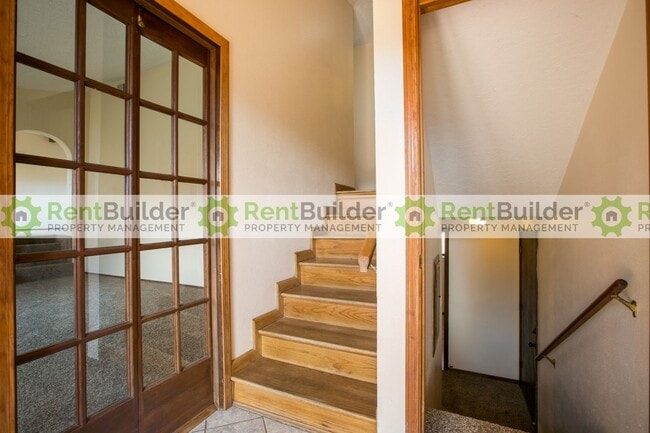 Building Photo - CALL US TODAY AT (505) 808-6467 TO SCHEDUL...