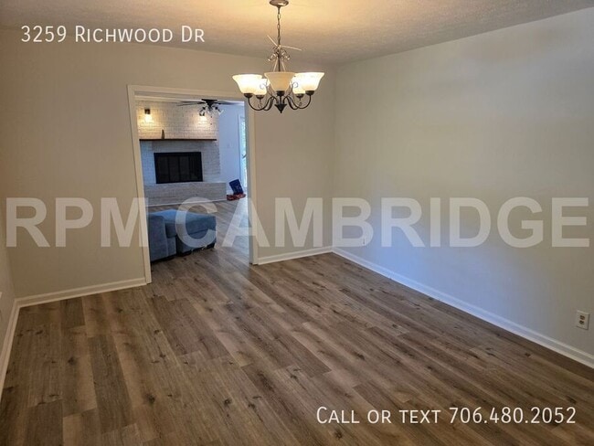 Building Photo - 3259 Richwood Dr NW