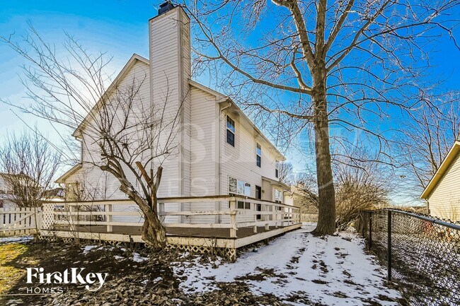 Building Photo - 4804 Oakton Way