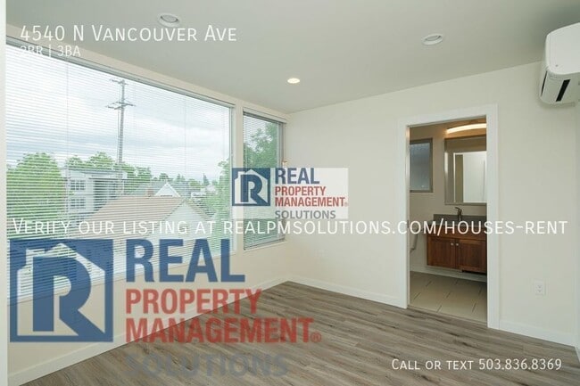Building Photo - 4540 N Vancouver Ave