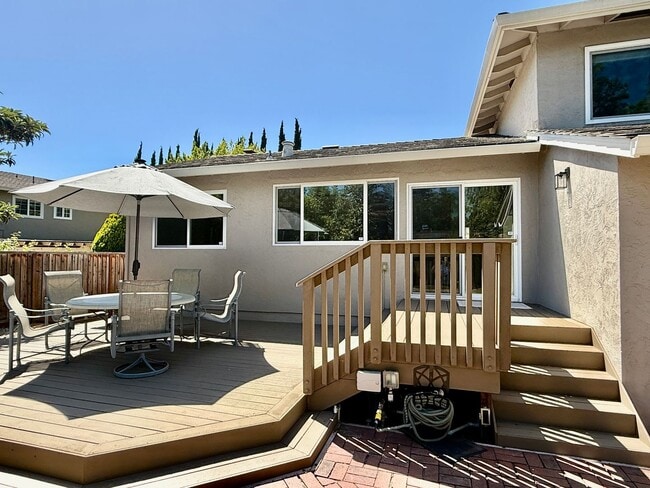 Building Photo - Exceptional Forest Glen Home Near Apple Park & Silicon Valley Tech Campuses
