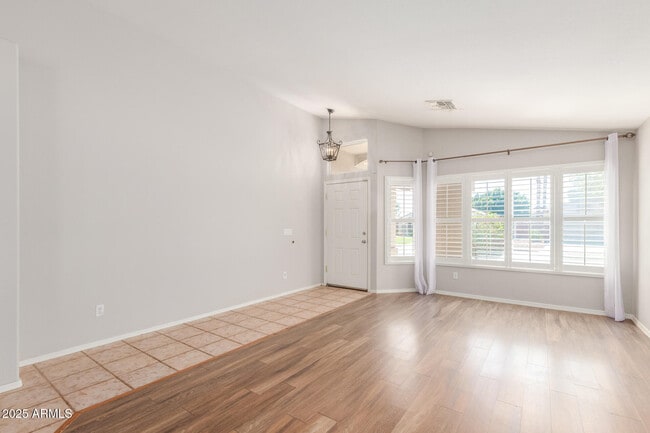 Building Photo - 8156 W Tonto Ln