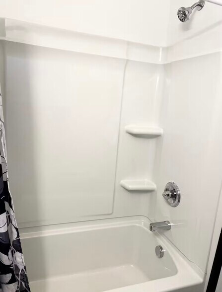 Building Photo - 312 Rosedale Ave