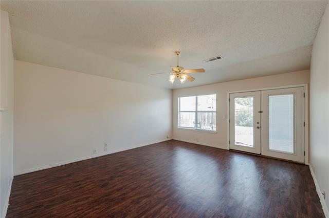 Building Photo - 204 Waterwood Dr
